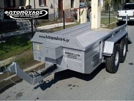 Ρυμουλκούμενα τρέιλερ μεταφοράς μηχανημάτων 